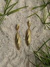 Rau Rere Gold Earrings